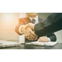 Phán quyết của trọng tài thương mại đối với tranh chấp trong hợp đồng bảo hiểm thanh toán tiền vay.
