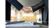 Phán quyết của trọng tài thương mại đối với tranh chấp trong hợp đổng bảo hiểm thanh toán tiền hàng.