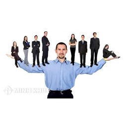 Sự phân loại mô thức lãnh đạo theo Robert Tannenbaum và Warren H. Schmidt