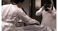 Khám nghiệm tử thi được tiến hành như thế nào trong tố tụng hình sự?