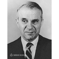 Tìm hiểu về "phân tích đầu vào - đầu ra" của Wassily Wassilyevich Leontief