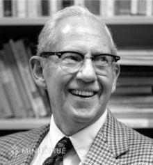 George Joseph Stigler và lý thuyết lũng đoạn