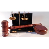 Đình chỉ vụ án được quy định theo pháp luật  như thế nào? 