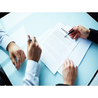 Trình bày giải pháp phòng tránh rủi ro trong quá trình soạn thảo và ký kết hợp đồng?