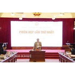 Thủ tục và thẩm quyền xem xét lại quyết định của Hội đồng Thẩm phán Tòa án nhân dân tối cao