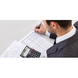 Gian lận trên báo cáo tài chính là gì ? Trách nhiệm của kiểm toán viên đối với việc phát hiện gian lận trên báo cáo tài chính