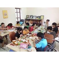 Cơ chế pháp lý thúc đẩy doanh nghiệp xã hội sử dụng lao động là người khuyết tật