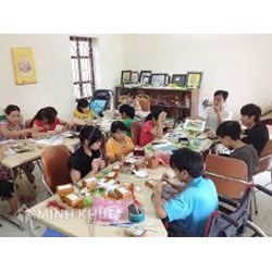 Cơ chế pháp lý thúc đẩy doanh nghiệp xã hội sử dụng lao động là người khuyết tật