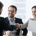 Hợp đồng cho dùng tên và nhãn hiệu của mình có kèm theo trợ giúp về kỹ thuật