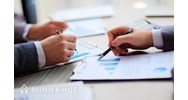 Công bố thông tin định kỳ và công bố thông tin bất thường của tổ chức niêm yết cổ phiếu, công ty đại chúng quy mô lớn