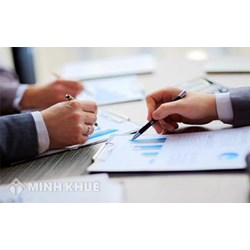 Công bố thông tin định kỳ và công bố thông tin bất thường của tổ chức niêm yết cổ phiếu, công ty đại chúng quy mô lớn