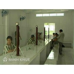 Phạm nhân được gặp thân nhân bao nhiêu lần trong 01 tháng?