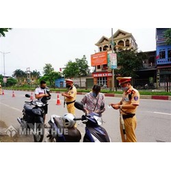 Quỹ bảo hiểm xe cơ giới chi hỗ trợ nhân đạo trong trường hợp nào?