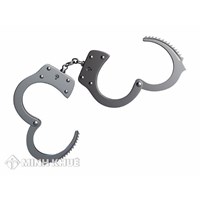 Tư vấn về trường hợp xô xát nhẹ có yếu tố nước ngoài và công ty có chịu trách nhiệm gì không?