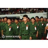 Đang ở nước ngoài có được hoãn nghĩa vụ quân sự không?