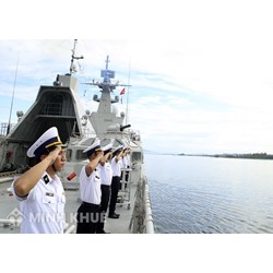 Lao động chính, bị loạn thị, là công chức có phải đi nghĩa vụ quân sự không?