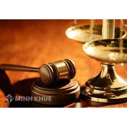 Hiến pháp 2013 quy định như thế nào về trách nhiệm đại biểu quốc hội, hội đồng nhân dân đối với cử tri và nhân dân?