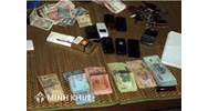 Ngồi xem người khác chơi đánh bạc có bị ngồi tù không? Xử lý hành vi đánh bạc trái phép