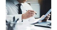 Ủy quyền cho luật sư khởi kiện thực hiện như thế nào?
