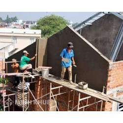 Thuê người đi xây dựng công trình có phải là hợp đồng lao động không?