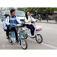 Thay đổi đèn xe có vi phạm luật giao thông hay không?