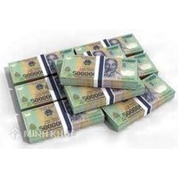 Yêu cầu nộp lệ phí và tiền để được làm việc có bị truy cứu trách nhiệm hình sự hay không ?