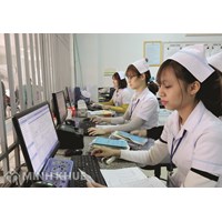 Phân tích quyền và trách nhiệm của cơ sở khám bệnh, chữa bệnh ở Việt Nam
