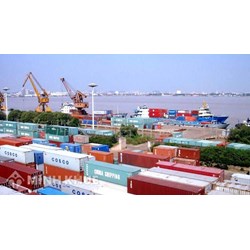 Pháp luật Việt Nam điều chỉnh hoạt động mua bán hàng hoá quốc tế 