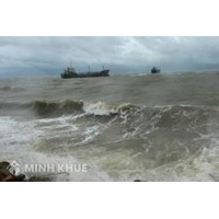 Quy định của pháp luật về dự báo, cảnh báo gió mạnh trên biển, sóng lớn, nước dâng, sương mù