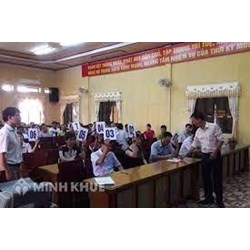 Người đã được cấp chứng chỉ hành nghề đấu giá viên sẽ bị thu hồi chứng chỉ trong những trường hợp nào?