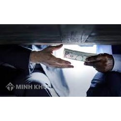 So sánh quy định của Bộ luật hình sự Việt Nam về tội đưa hối lộ, tội môi giới hối lộ với quy định trong Công ước quốc tế về chống tham nhũng