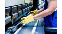 Thẻ an toàn lao động là gì? Doanh nghiệp có được tự cấp thẻ an toàn lao động?