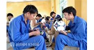 Tìm hiểu chế độ thăm gặp thân nhân, liên lạc, nhận tiền, quà của trại viên
