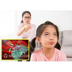 Vợ lấy tiền của chồng, mẹ lấy tiền của con thì có bị xử phạt không?
