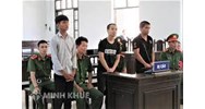 Toà gia đình và người chưa thành niên xét xử vụ án hình sự có người tham gia tố tụng dưới 18 tuổi cần lưu ý gì?