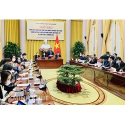 Tổ chức và Hoạt động của Tòa án Nhân dân trong nhiệm vụ thực hiện bảo vệ công lý từ năm 1945 đến trước năm 2013