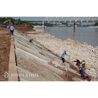 Hành vi phá hoại đê điều sẽ bị phạt hành chính như thế nào?