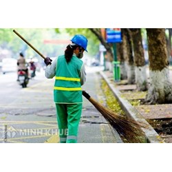 Căn cứ, nội dung hợp đồng đặt hàng sản xuất, cung ứng sản phẩm, dịch vụ công ích ?