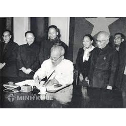 Những đặc trưng của Nhà nước và pháp luật Việt Nam theo tư tưởng Hồ Chí Minh