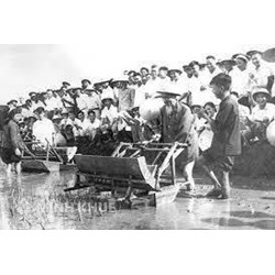 Tư tưởng Hồ Chí Minh về công tác dân vận? Quy định về trách nhiệm của các cơ quan tổ chức đối với công tác dân vận