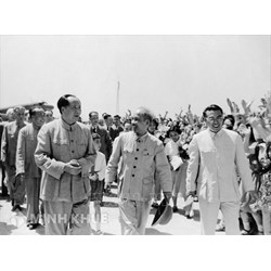Quan điểm của Chủ tịch Hồ Chí Minh về đoàn kết quốc tế