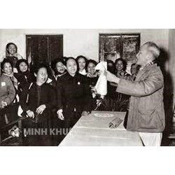 Quan niệm trong tư tưởng Hồ Chí Minh về chủ nghĩa cá nhân