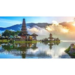 Vì sao hệ thống pháp luật Indonesia có sự pha trộn giữa các đặc trưng của Họ pháp luật Hồi giáo, Họ pháp luật Civil Law và tập quán bản địa?