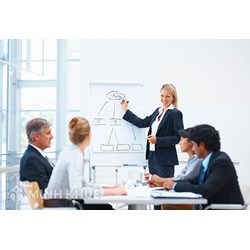 Văn phòng đại diện của thương nhân nước ngoài có được tuyển dụng nhân sự là người Việt Nam không ?