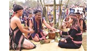Thách cưới có vi phạm pháp luật không? Áp dụng tập quán trong hôn nhân và gia đình?