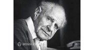 Tìm hiểu quan điểm của Karl Popper về chủ nghĩa lịch sử