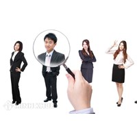 Cử tri là sinh viên đại học, công nhân bỏ phiếu tại nơi ở được không?