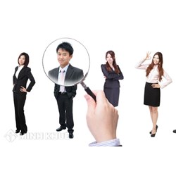 Cử tri là sinh viên đại học, công nhân bỏ phiếu tại nơi ở được không?