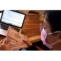 Báo cáo của tổ chức tư vấn hồ sơ chào bán trái phiếu, tổ chức đấu thầu, bảo lãnh, đại lý phát hành, tổ chức đăng ký, lưu ký trái phiếu và Sở giao dịch chứng khoán