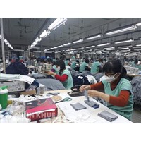 Khi xây dựng phương án sử dụng lao động thì người sử dụng lao động cần chú ý đến những vấn đề gì?